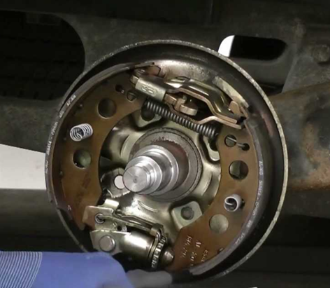 brakes-and-clutch-servicing